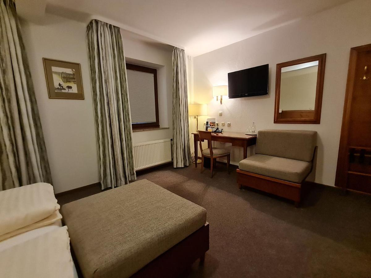 Hotel Waldquelle - Baumhaushotel Aerzen Exteriér fotografie